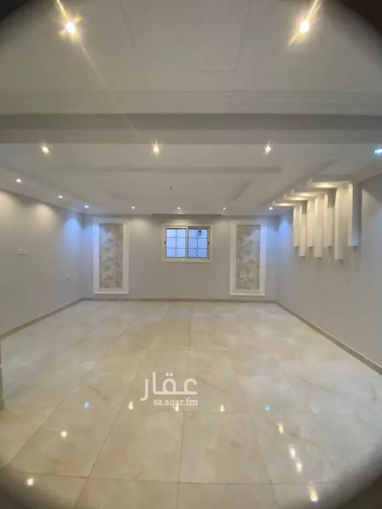 فيلا للإيجار في شارع 551056, حي الحمراء, مدينة تبوك, منطقة تبوك