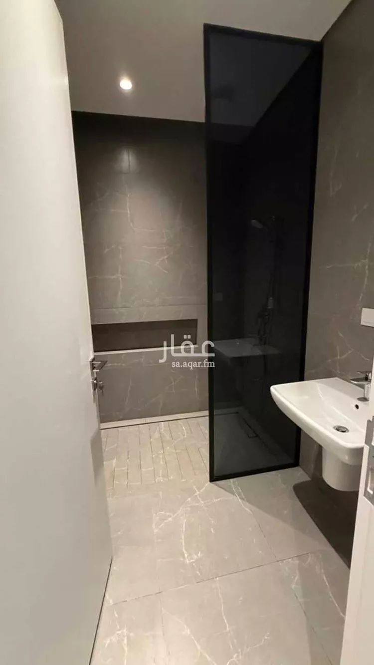 فيلا للإيجار في شارع شارع رقم 124, حي الياسمين, مدينة الرياض, منطقة الرياض صورة 4