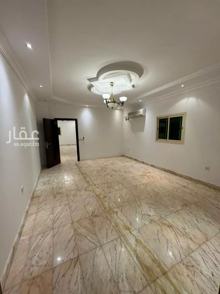 فيلا للإيجار في شارع سليمان الخزيم, حي الغدير, مدينة الرياض, منطقة الرياض صورة 5