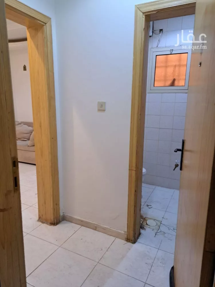 شقة للإيجار في شارع عبدالله بن قيس, حي إشبيلية, مدينة الرياض, منطقة الرياض صورة 2