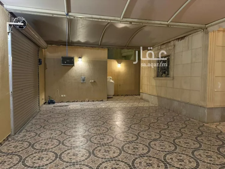 فيلا للإيجار في شارع سليمان الخزيم, حي الغدير, مدينة الرياض, منطقة الرياض صورة 2