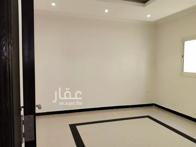 شقة للإيجار في صورة 3