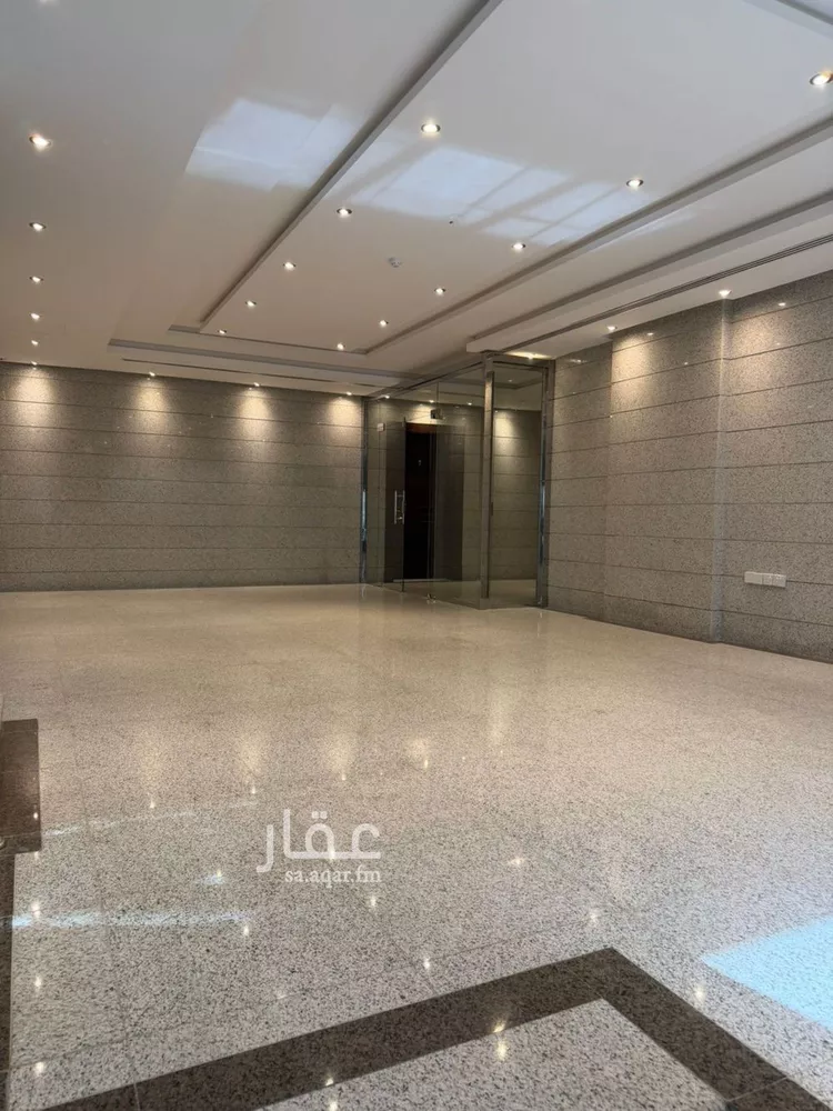 مكتب تجاري للإيجار في شارع الملك عبدالعزيز, حي الياسمين, مدينة الرياض, منطقة الرياض صورة 4