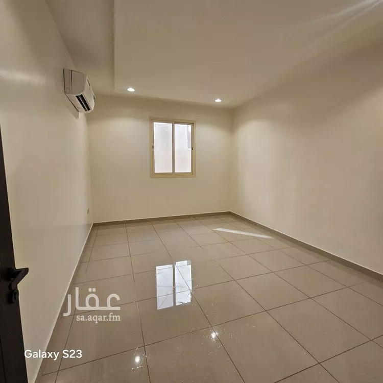 شقة للإيجار في  صورة 5