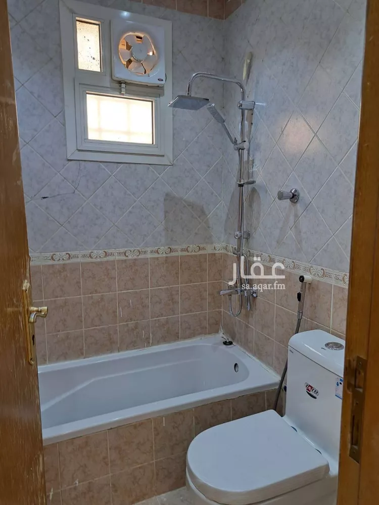 شقة للإيجار في شارع الربع الخالي, حي الغدير, مدينة الرياض, منطقة الرياض صورة 4