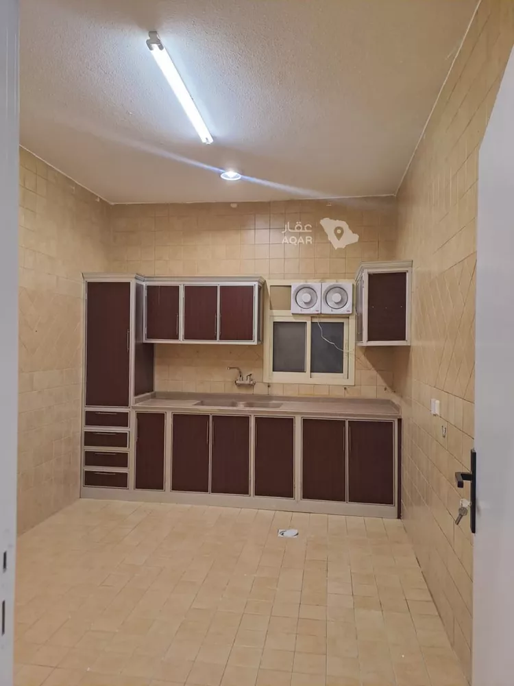 شقة للإيجار في شارع الأحمدي, حي التعاون, مدينة الرياض, منطقة الرياض 7
