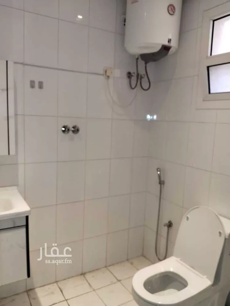 Commercial Office for Rent in Riyadh Al Yasmin صورة 2