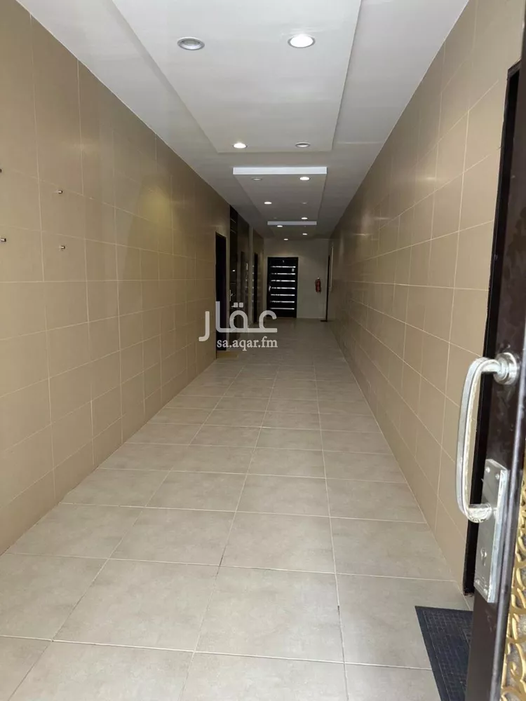 شقة للإيجار في  صورة 2