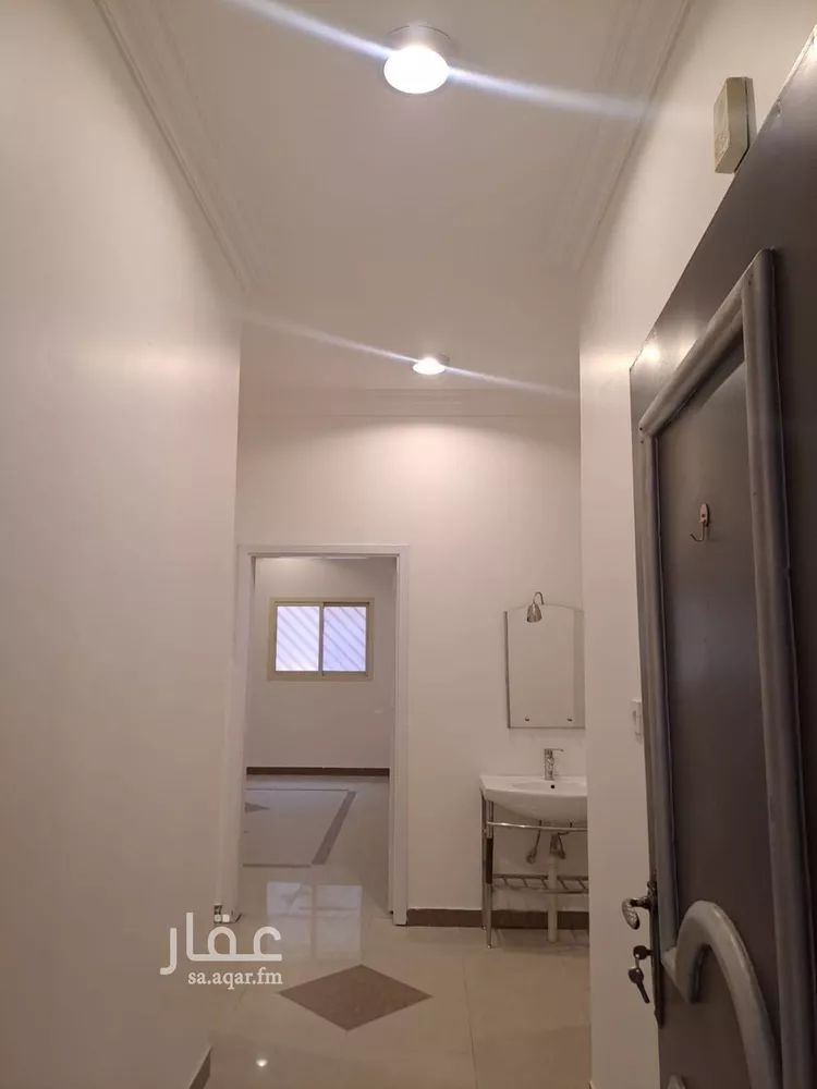 شقة للإيجار في شارع الأحمدي, حي التعاون, مدينة الرياض, منطقة الرياض صورة 2
