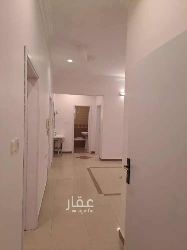 شقة للإيجار في شارع الأحمدي, حي التعاون, مدينة الرياض, منطقة الرياض صورة 5