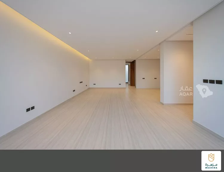 Floor for Sale in Riyadh Ash Shuhada 24