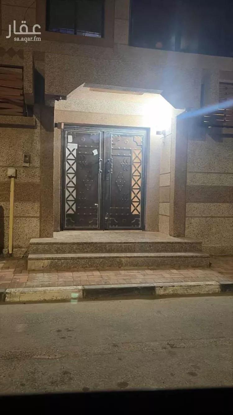 فيلا للبيع في شارع ابو موسى الجمال, حي الحمراء, مدينة الدمام, المنطقة الشرقية صورة 4