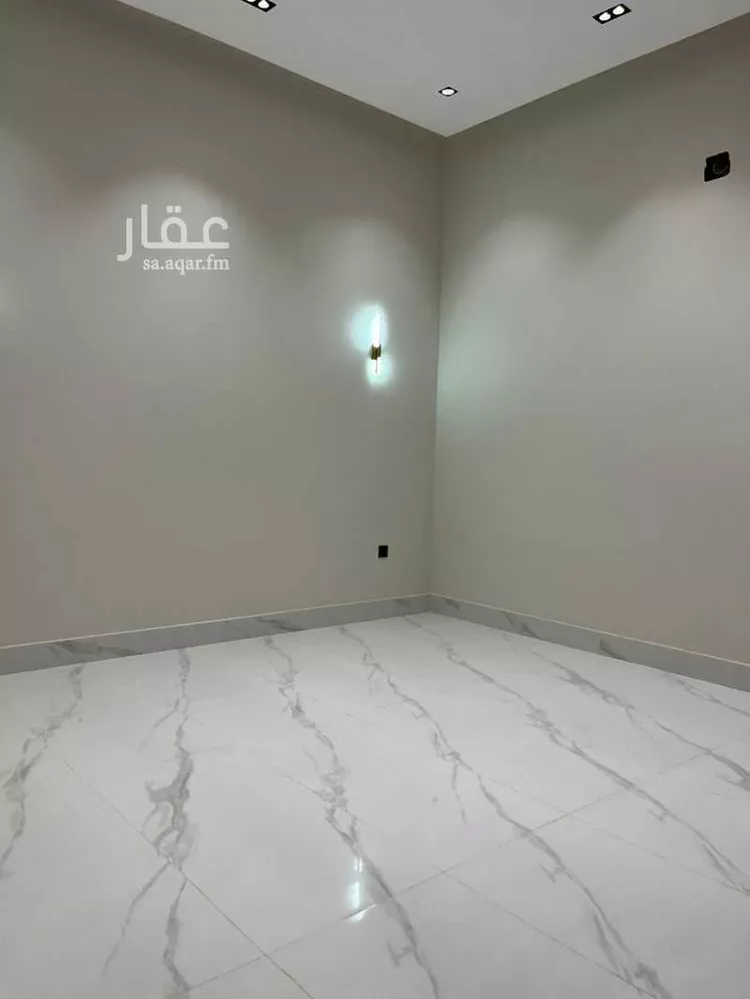 دور للبيع في شارع ابن المعري, حي العوالي, مدينة الرياض, منطقة الرياض صورة 3