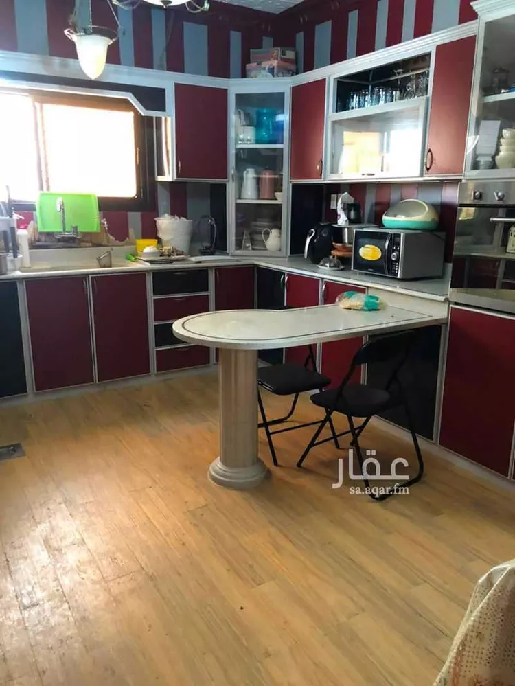 فيلا للبيع في شارع ابو موسى الجمال, حي الحمراء, مدينة الدمام, المنطقة الشرقية 6