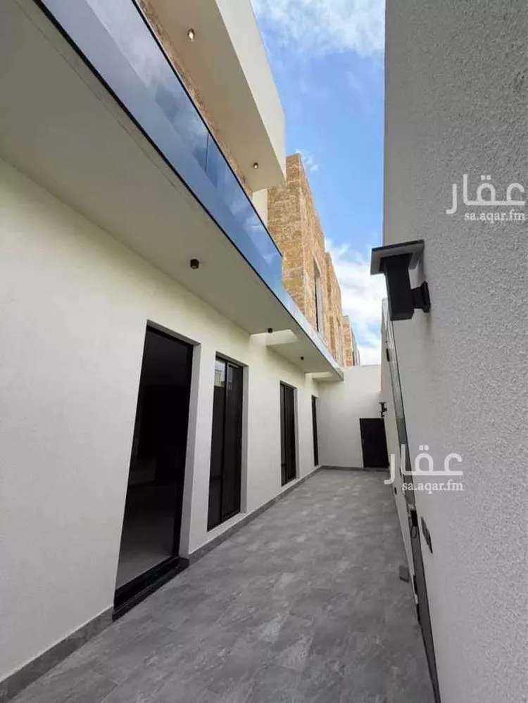 دور للبيع في شارع الحرة, حي العليا, مدينة الرياض, منطقة الرياض 6