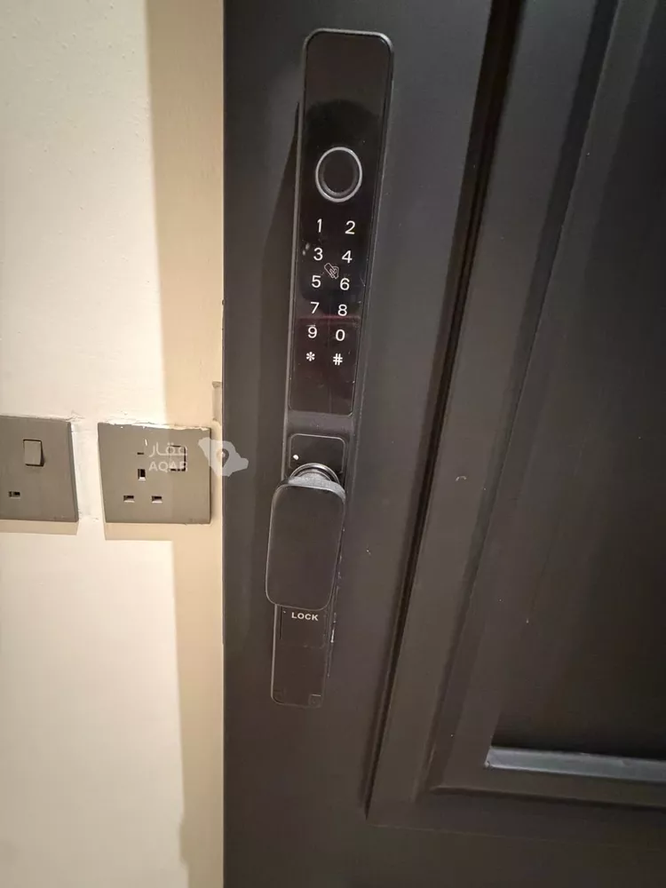 شقة للإيجار في شارع سهل بن الحارث, حي العقيق, مدينة الرياض, منطقة الرياض صورة 2