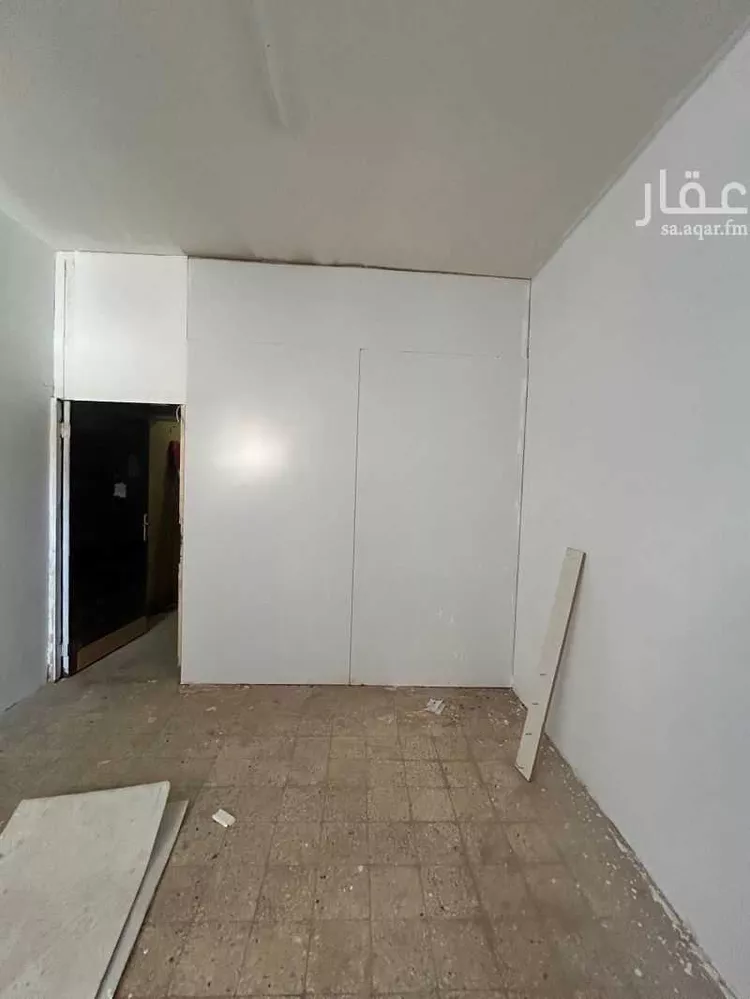 شقة للإيجار في شارع حمزة بن عبدالمطلب, حي السويدي الغربي, مدينة الرياض, منطقة الرياض صورة 2