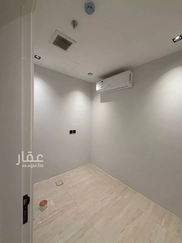 شقة للإيجار في شارع رقم 215, حي الملقا, مدينة الرياض, منطقة الرياض