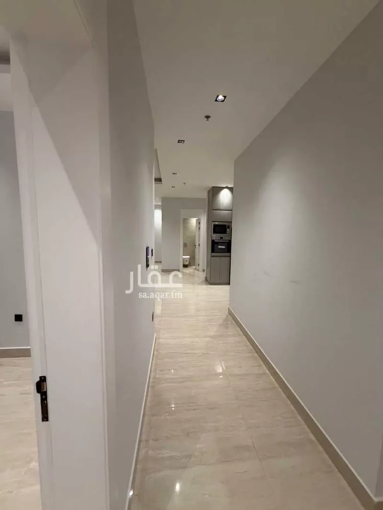 شقة للإيجار في شارع رقم 215, حي الملقا, مدينة الرياض, منطقة الرياض صورة 2