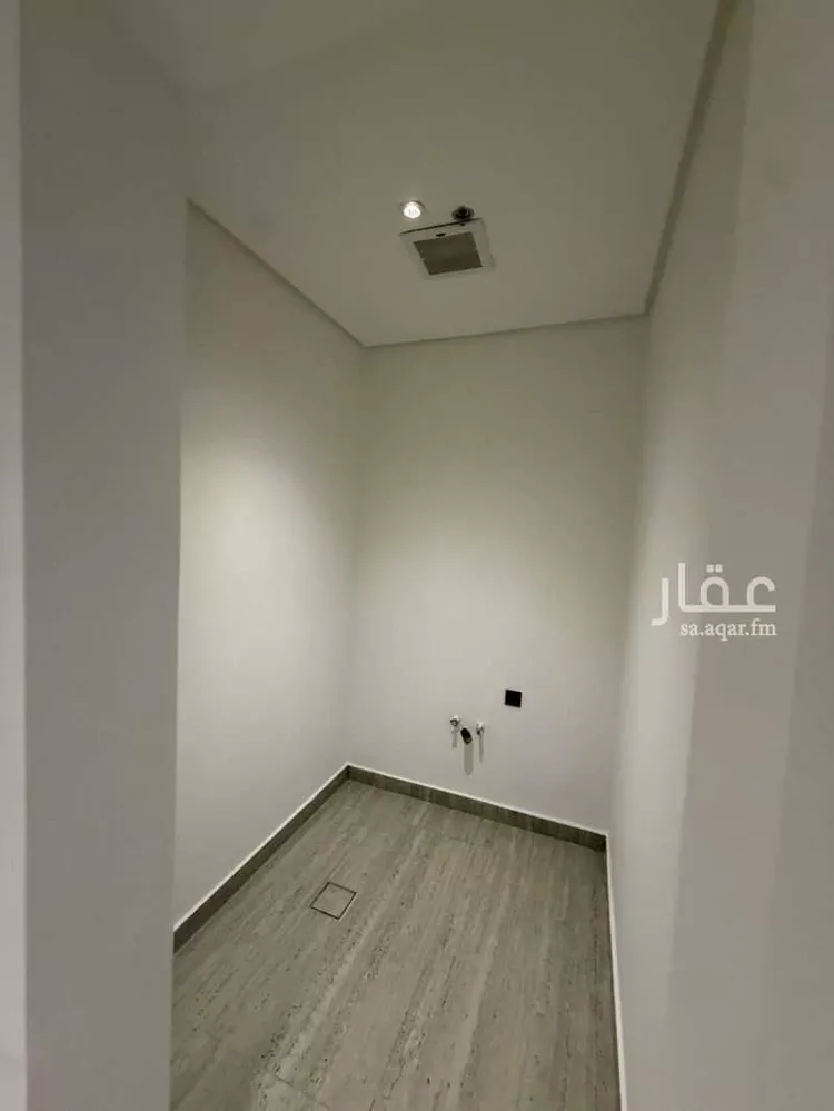 شقة للإيجار في شارع جعفر بن محمد, حي العقيق, مدينة الرياض, منطقة الرياض 8
