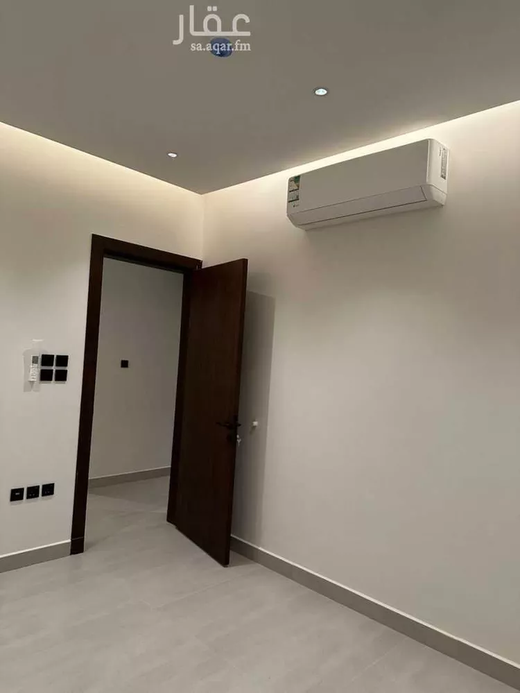 شقة للبيع في شارع الشيخ عبدالله بن جبرين, حي القيروان, مدينة الرياض, منطقة الرياض 7