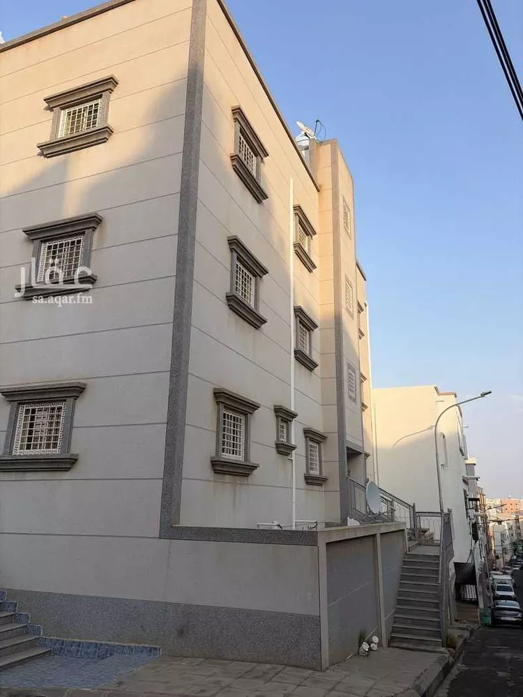 عمارة للبيع في شارع مسقط, حي الوردتين, مدينة أبها, منطقة عسير صورة 5
