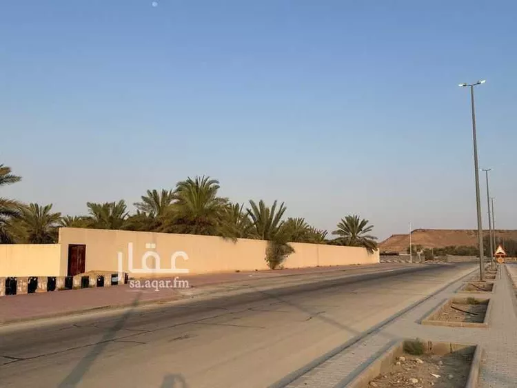 Land for Sale in Thadiq Al Janadriyah صورة 3