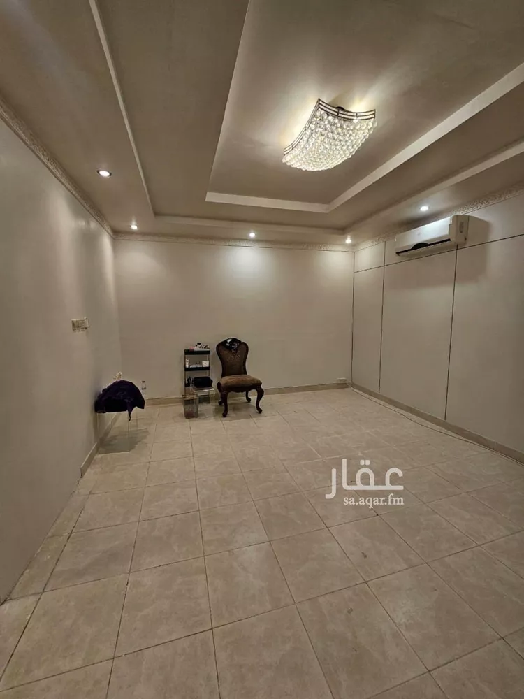 فيلا للبيع في شارع الزباد, حي الياسمين, مدينة الرياض, منطقة الرياض صورة 2