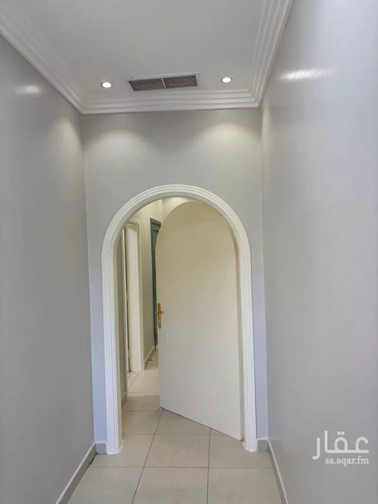 فيلا للإيجار في شارع أحمد المنقور, حي الروابي, مدينة الرياض, منطقة الرياض صورة 2