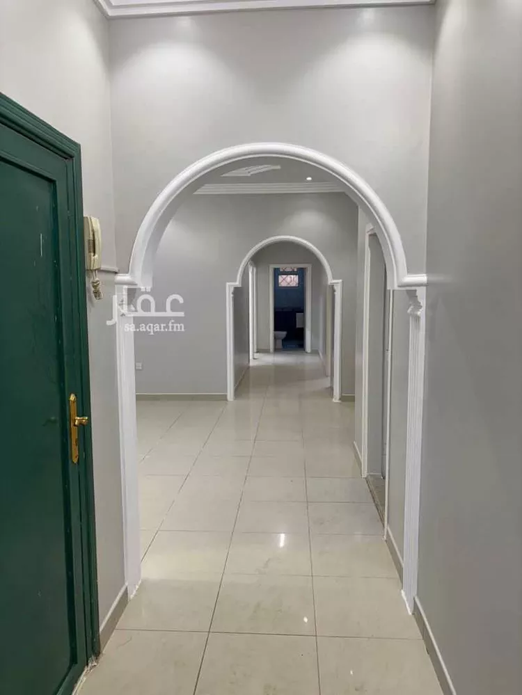 فيلا للإيجار في شارع أحمد المنقور, حي الروابي, مدينة الرياض, منطقة الرياض 7