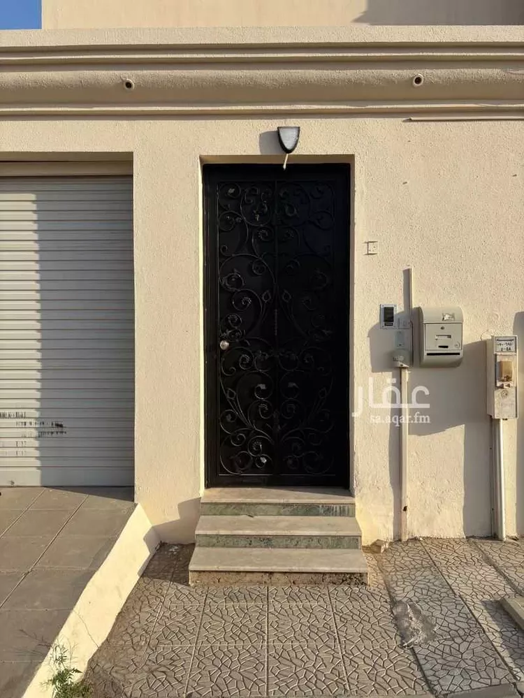 فيلا للإيجار في شارع أحمد المنقور, حي الروابي, مدينة الرياض, منطقة الرياض