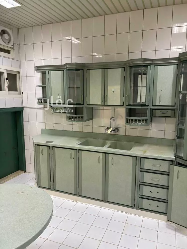 فيلا للإيجار في شارع أحمد المنقور, حي الروابي, مدينة الرياض, منطقة الرياض صورة 2