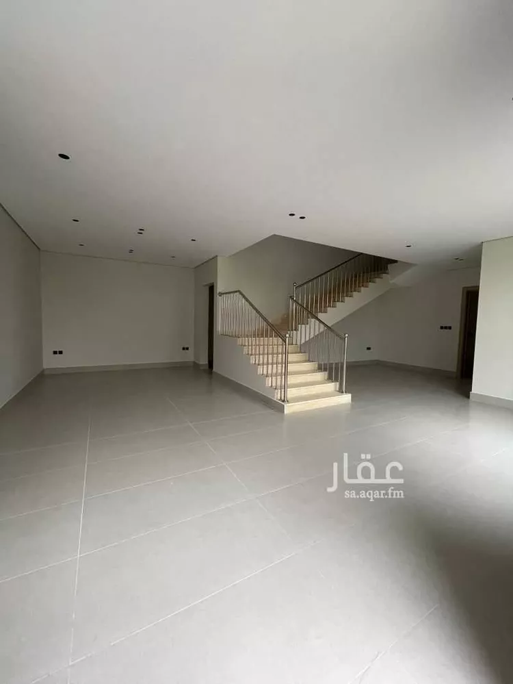 فيلا للبيع في شارع شارع وادي الحسنا, حي الملك سلمان بن عبد العزيز, مدينة رياض الخبراء, منطقة القصيم