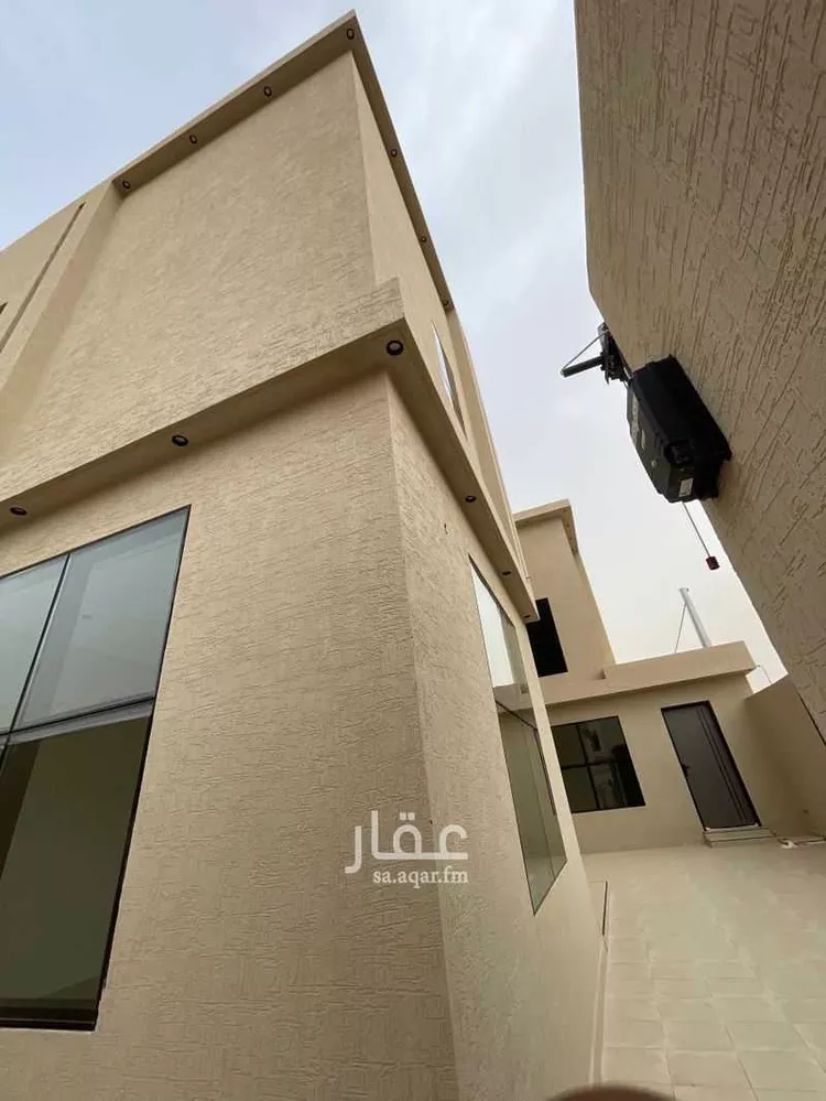 فيلا للبيع في شارع شارع وادي الحسنا, حي الملك سلمان بن عبد العزيز, مدينة رياض الخبراء, منطقة القصيم صورة 4