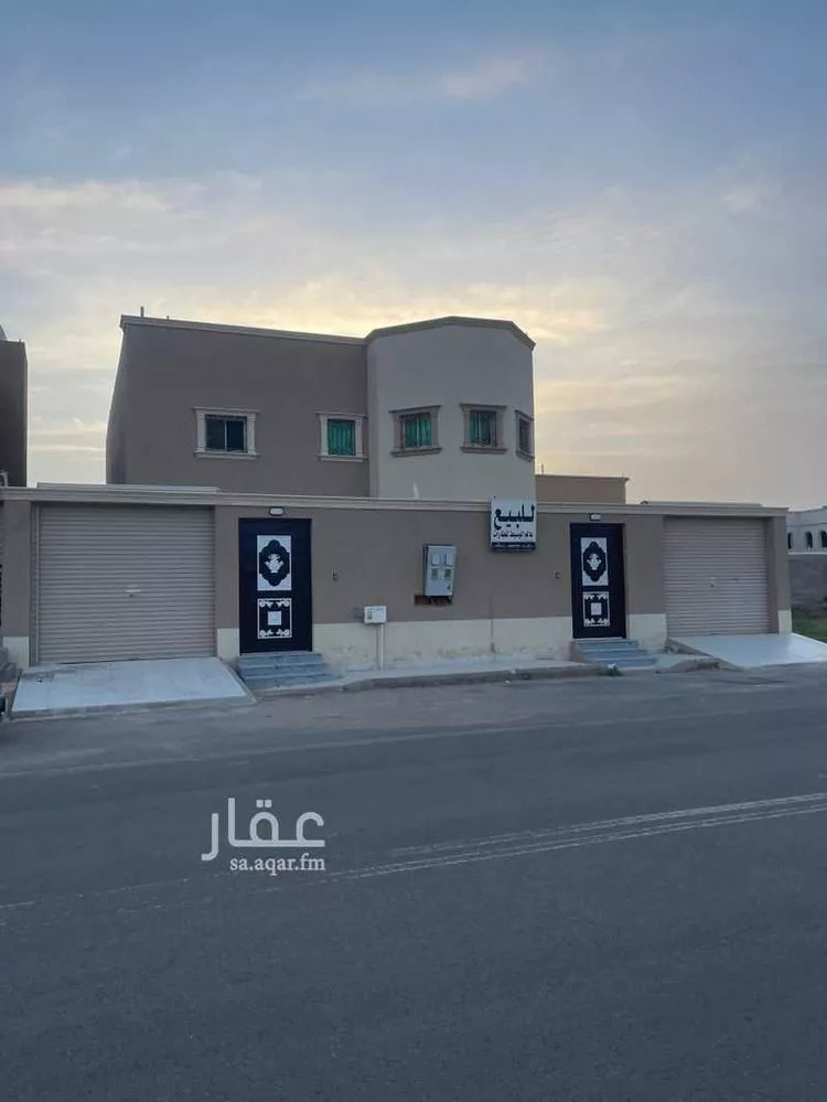 فيلا للبيع في شارع اسماء بن مالك, حي النزهة, مدينة رياض الخبراء, منطقة القصيم