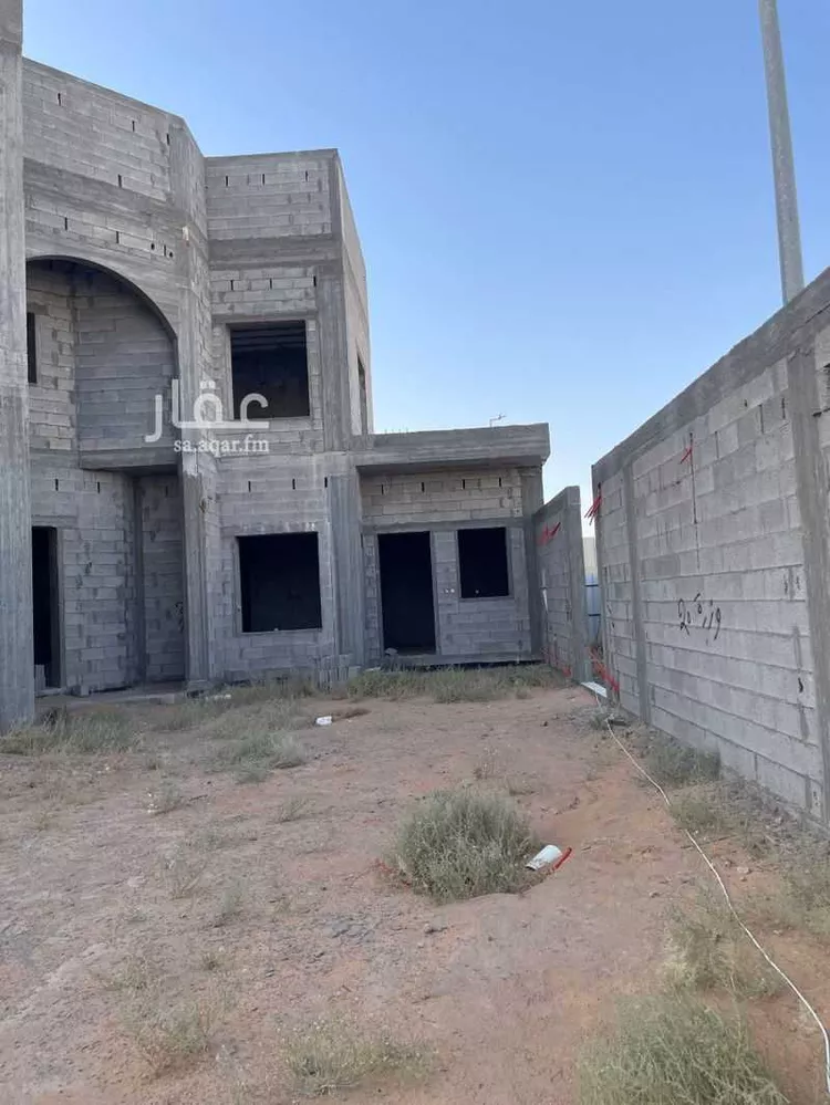 فيلا للبيع في شارع عبدالله ابن كعب, حي الملك سلمان بن عبد العزيز, مدينة رياض الخبراء, منطقة القصيم صورة 5