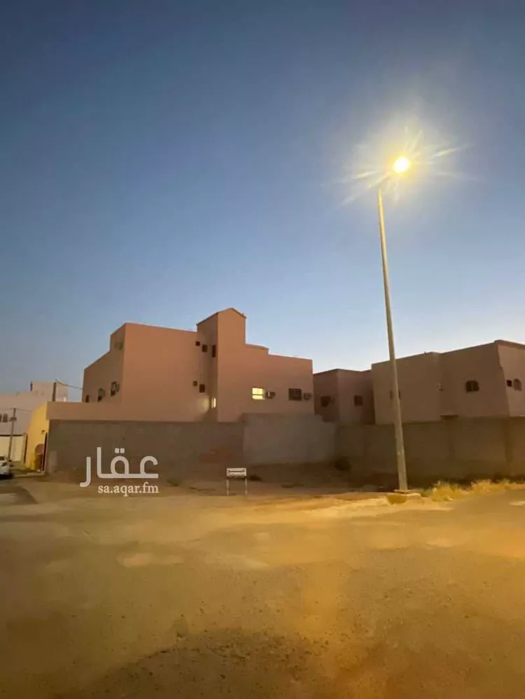أرض للبيع في شارع احمد شوقي, حي النزهة, مدينة رياض الخبراء, منطقة القصيم