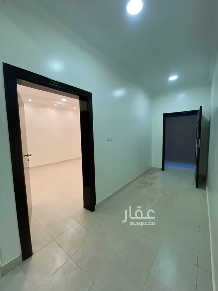 فيلا للبيع في شارع اسماء بن مالك, حي النزهة, مدينة رياض الخبراء, منطقة القصيم 7