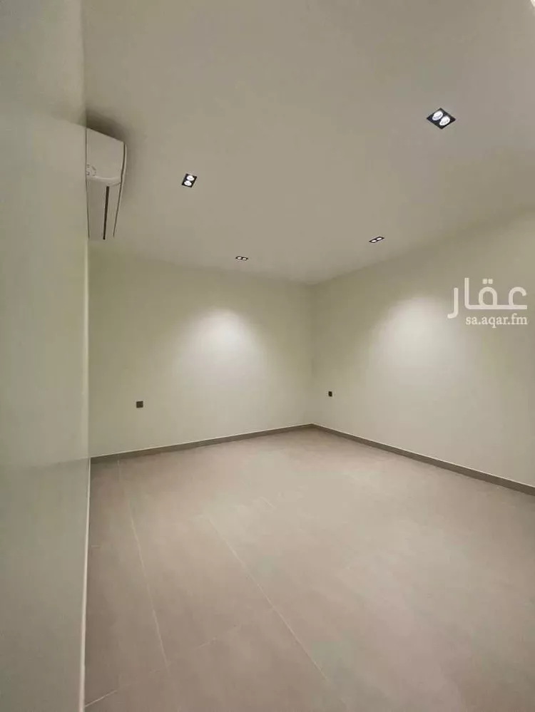 فيلا للبيع في شارع الحديبية, حي النزهة, مدينة رياض الخبراء, منطقة القصيم 8