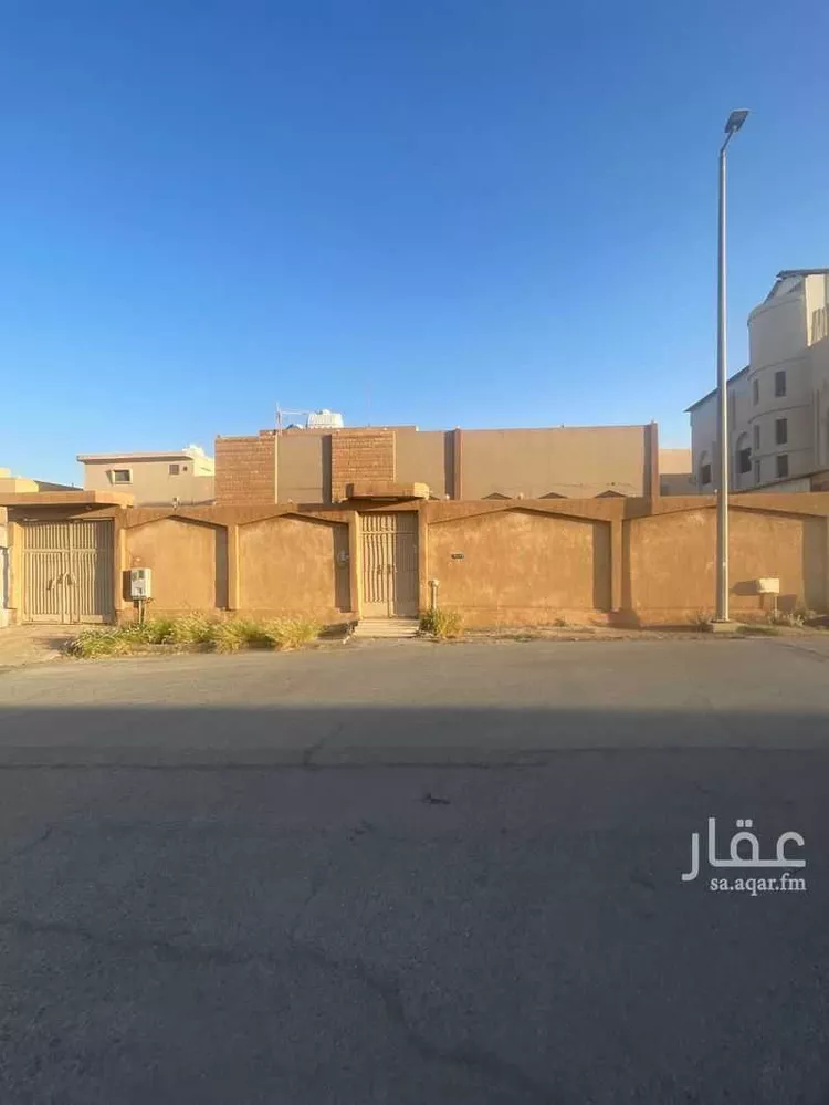Floor for Sale in Riyadh Al Khabra Al Qadisiyah