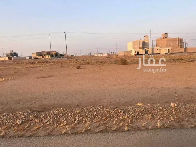 أرض للبيع في شارع الملك فهد 26, حي الملك فهد, مدينة جلاجل, منطقة الرياض صورة 2