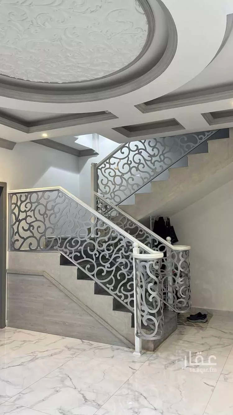 عمارة للبيع في شارع عروة بن ابي ابانة, حي طيبة, مدينة الدمام, المنطقة الشرقية صورة 2