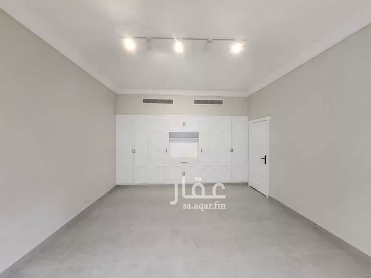 Villa for Rent in Jeddah Al Khalidiyah 11