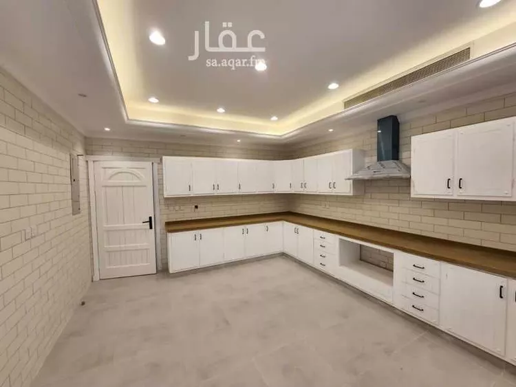 Villa for Rent in Jeddah Al Khalidiyah 8