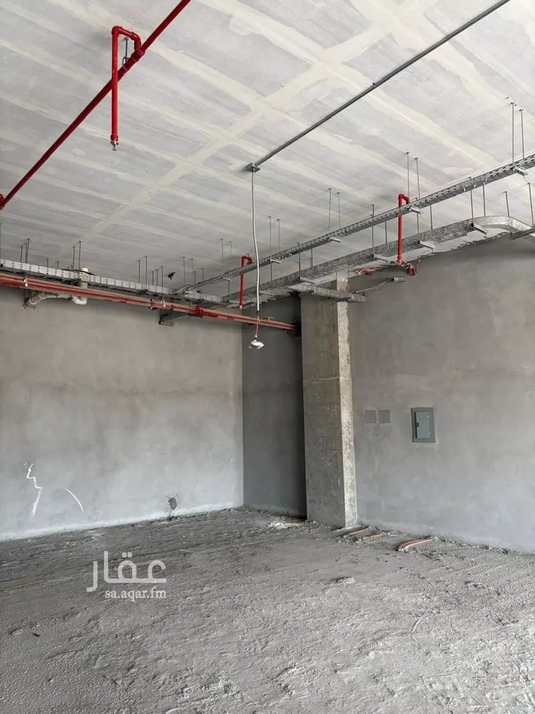 محل للإيجار في شارع ياسر بن عامر بن مالك, حي التحلية, مدينة الخبر, المنطقة الشرقية صورة 2