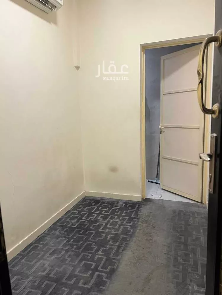 غرفة للإيجار في شارع عبدالله بن عثمان عجيمي ، حي النرجس ، الرياض ، منطقة الرياض