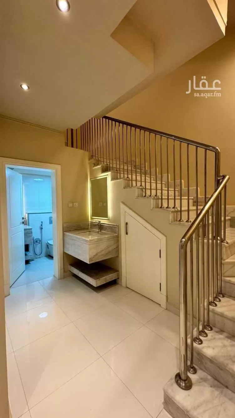فيلا للإيجار في شارع محمد الهاروني, حي الرائد, مدينة الرياض, منطقة الرياض صورة 4