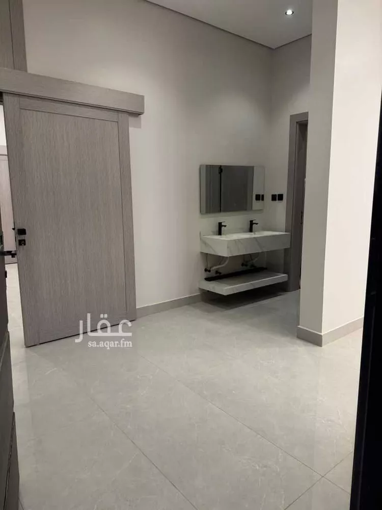 دور للبيع في شارع يوسف بن عمرو الطائفي, حي البيان, مدينة الرياض, منطقة الرياض 10