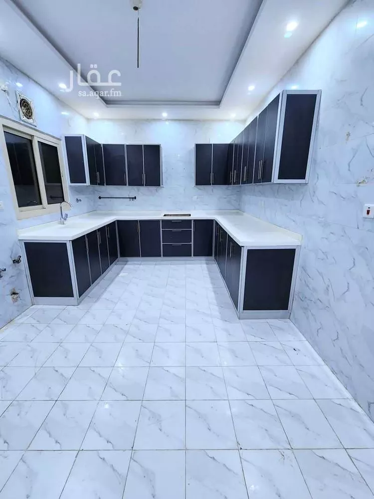 شقة للإيجار في شارع طريق ابو بكر الصديق, حي الصفاء, مدينة رابغ, منطقة مكة المكرمة صورة 4