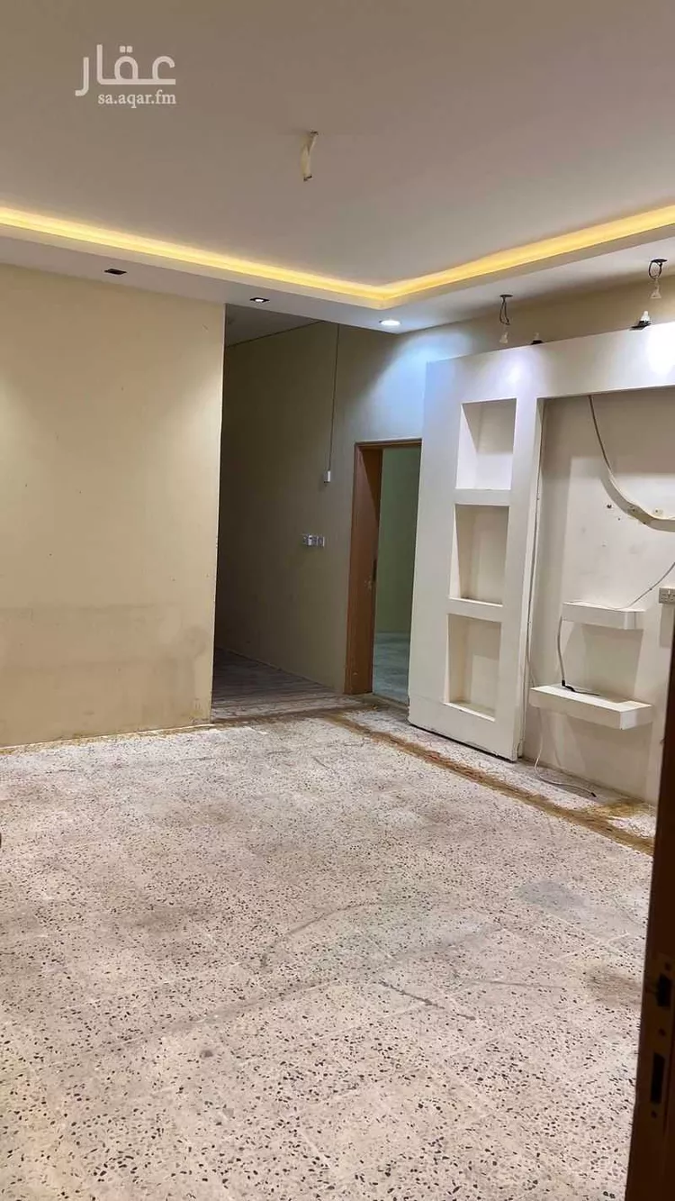 فيلا للبيع في شارع عبد الرحمن بن هبة الله ، حي الخريمي ، حائل ، منطقة حائل صورة 2